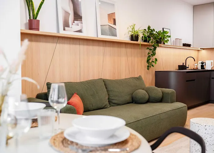 Skyline River & Eurovea Tower