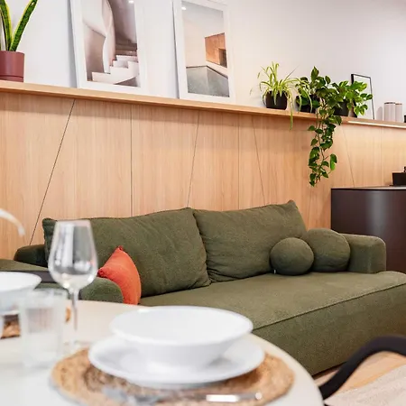 Skyline River & Eurovea Tower