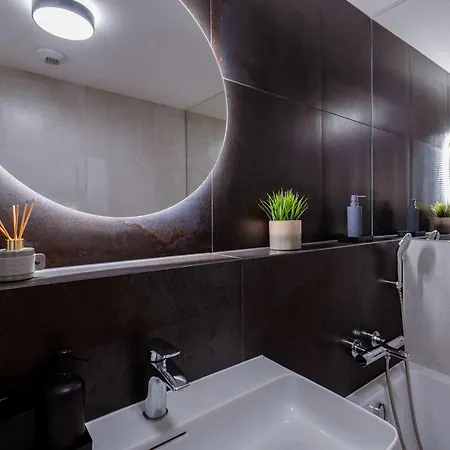 Skyline River & Eurovea Tower