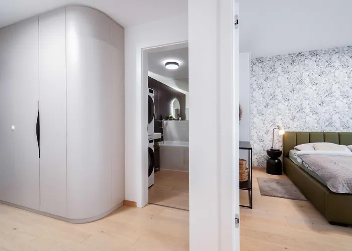 Skyline River & Eurovea Tower